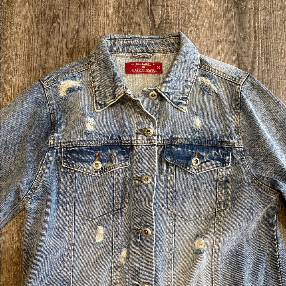 Women's Long Denim Jean Jacket - Picture 2 of 9